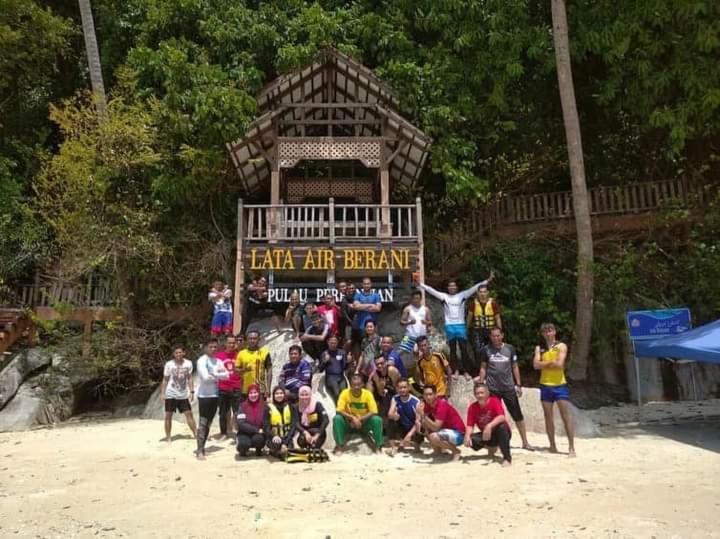 Long Beach Garden Kampung Kuala Besut Eksteriør bilde